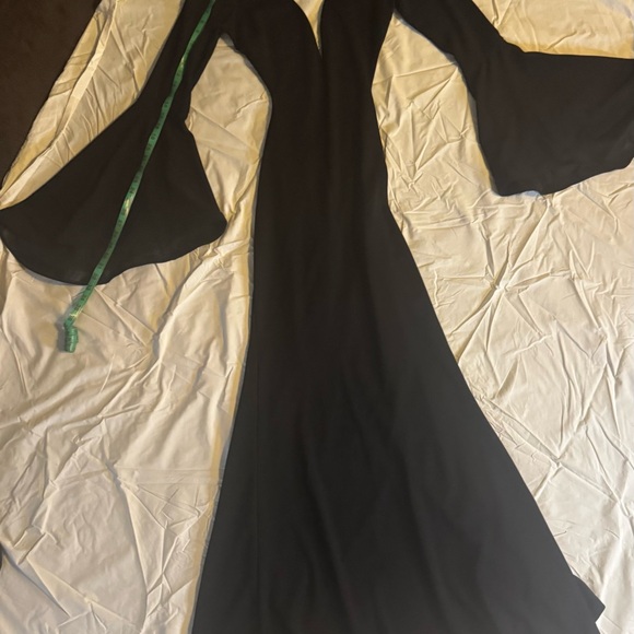 Symphony large black backless spandex nylon flared long sleeves back slit - Picture 7 of 11